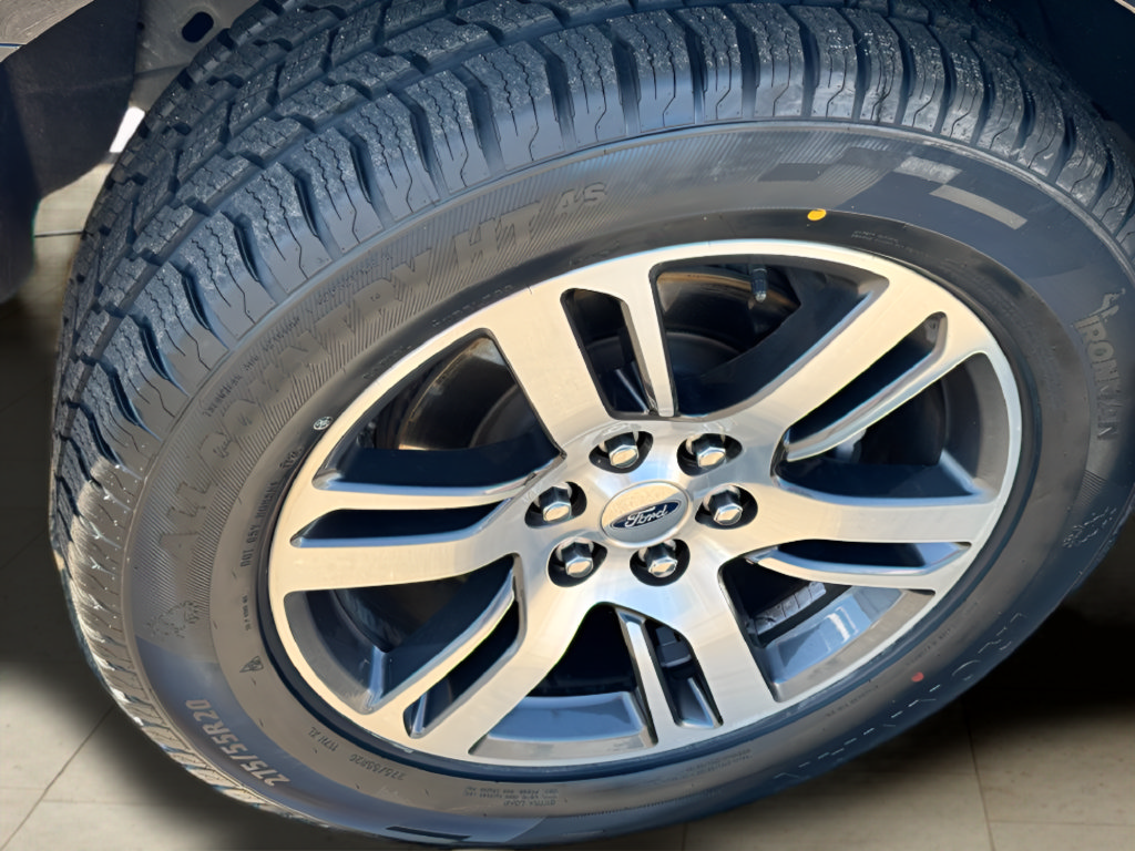 Used 2024 Ford Expedition Limited RWD image 47