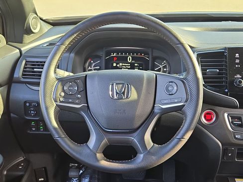 Used 2023 Honda Passport TrailSport image 14