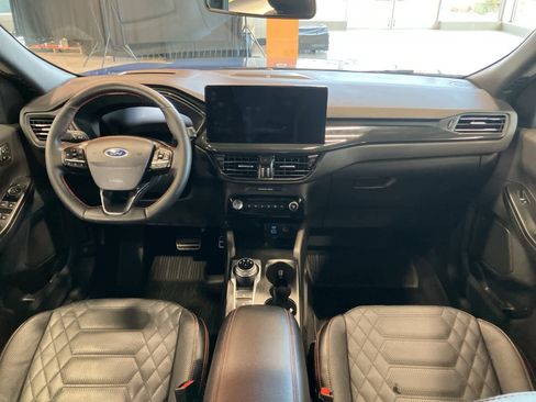 Certified 2023 Ford Escape ST-Line Elite w/ Premium Technology Package image 26