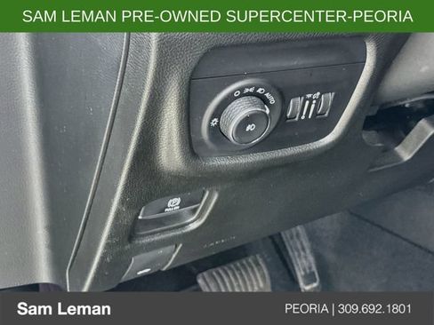 Used 2022 Jeep Grand Cherokee Limited w/ MOPAR Finishing Package AWD/4WD image 10