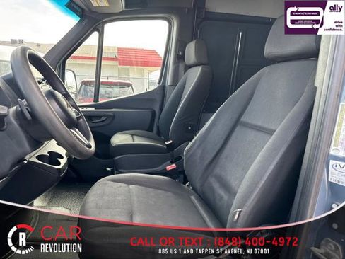 Used 2019 Mercedes-Benz Sprinter 170 image 11
