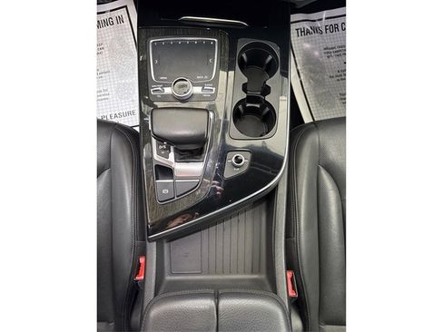 Used 2017 Audi Q7 3.0T Premium Plus AWD/4WD image 25