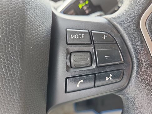 Used 2017 BMW i3 w/ Range Extender RWD image 30