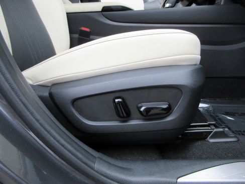 Used 2023 Lexus NX 250 FWD w/ Premium Package image 25