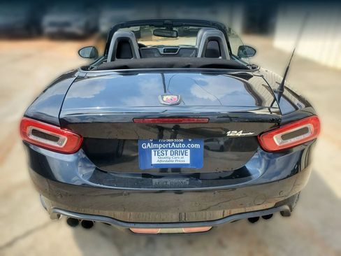 Used 2017 FIAT 124 Spider Abarth RWD image 8