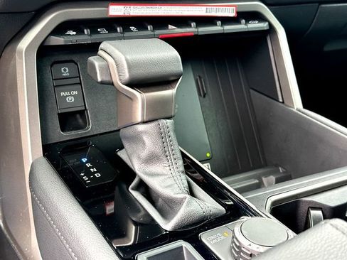 New 2025 Toyota Tundra Limited AWD/4WD image 14