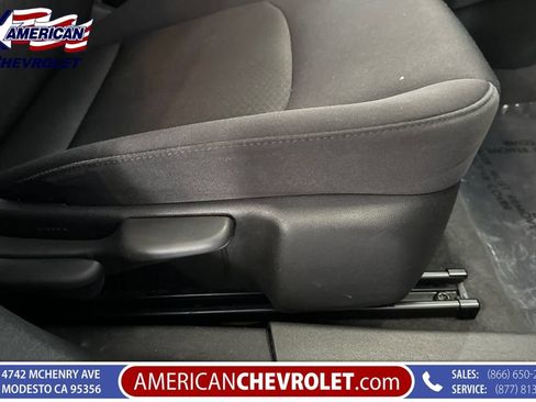 Used 2023 Chevrolet Malibu LT FWD image 24