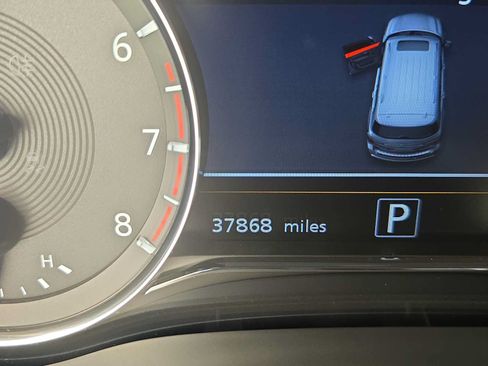 Used 2023 INFINITI QX80 Sensory w/ All-Season Package RWD image 23