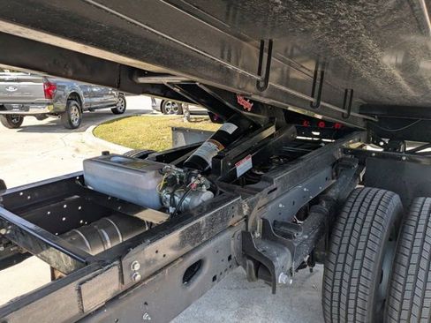 Used 2024 Ford F350 XL image 14