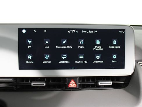 Used 2024 Hyundai Ioniq 5 SEL image 10