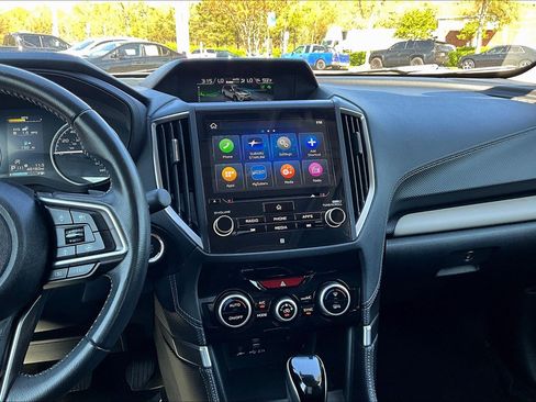 Used 2022 Subaru Forester Limited AWD/4WD image 6