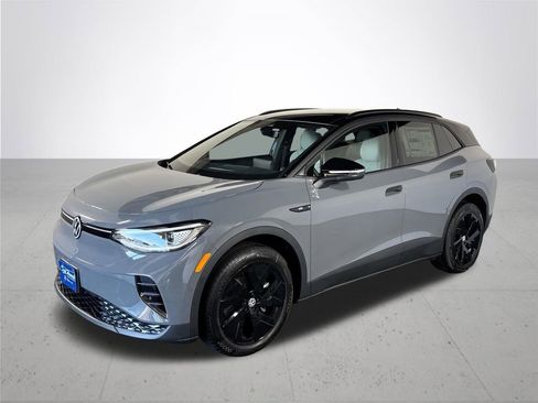 New 2025 Volkswagen ID.4 Pro S Plus image 2