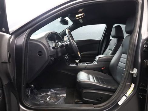 Used 2014 Dodge Charger SXT Plus image 10