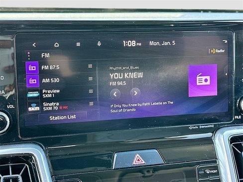 Certified 2023 Kia Sorento SX image 15