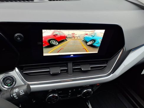 New 2026 Chevrolet Trax LT w/ Driver Confidence Package image 9