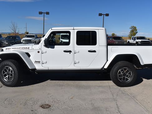 New 2025 Jeep Gladiator Rubicon w/ Convenience Group image 10