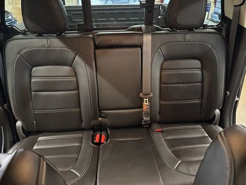 Used 2022 GMC Canyon Denali w/ Denali Black Edition Package AWD/4WD image 28