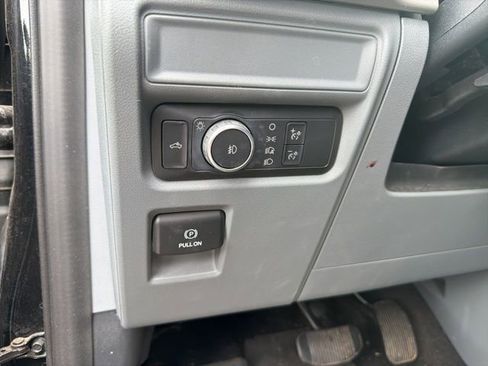 Used 2021 Ford F150 XLT w/ Equipment Group 301A Mid RWD image 10