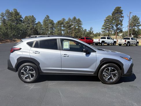 Used 2025 Subaru Crosstrek 2.5i Premium AWD/4WD image 12