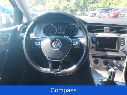 Used 2015 Volkswagen Golf S FWD image 10