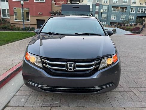 Used 2016 Honda Odyssey SE image 16