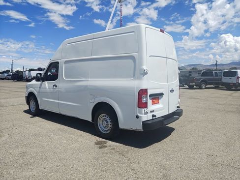 Used 2020 Nissan NV 2500 S RWD image 3