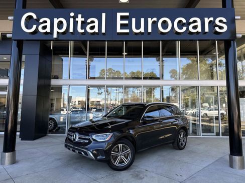 Used 2021 Mercedes-Benz GLC 300 image 1