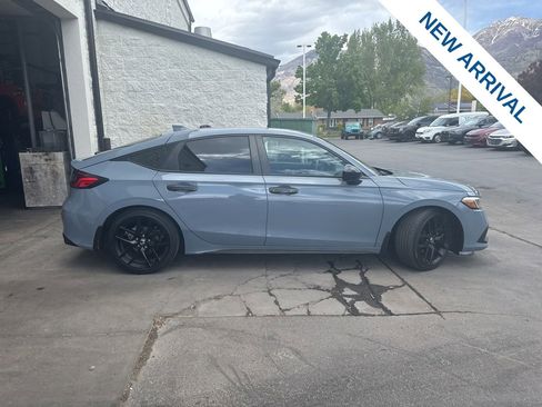 Used 2022 Honda Civic Sport image 8