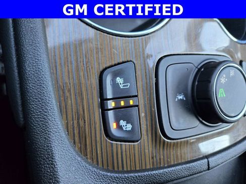 Used 2023 GMC Acadia SLE w/ Driver Convenience Package image 32