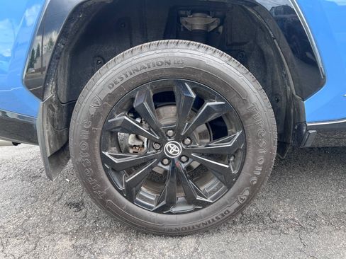 Used 2024 Toyota RAV4 SE AWD/4WD image 20
