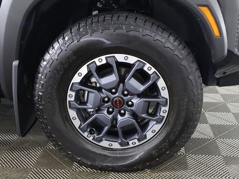 Used 2026 Nissan Frontier PRO-4X w/ Pro-4x Convenience Package AWD/4WD image 19