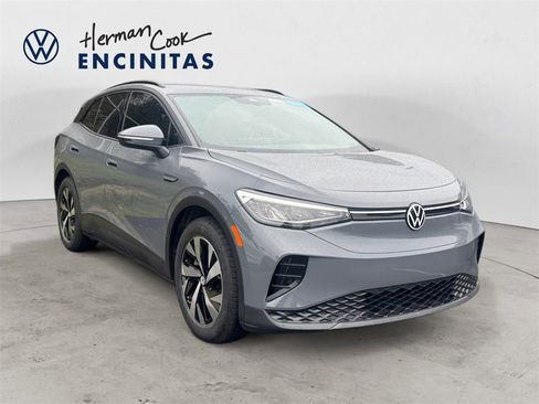 Certified 2023 Volkswagen ID.4 Pro image 7