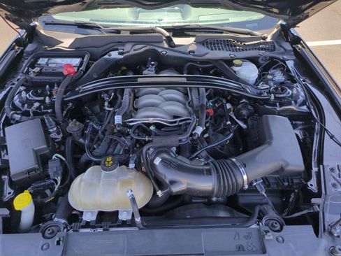 Used 2019 Ford Mustang GT Premium RWD image 21