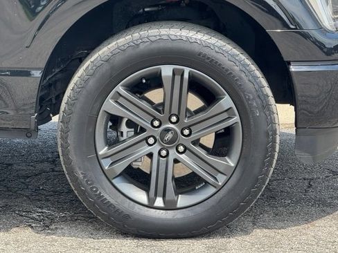 Used 2023 Ford F150 Lariat w/ Equipment Group 502A High AWD/4WD image 3
