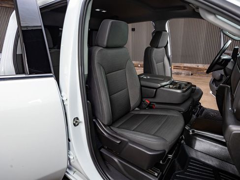 Used 2024 GMC Sierra 3500 SLE image 31