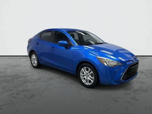 Used 2018 Toyota Yaris iA FWD image 5