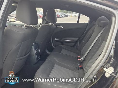 Used 2023 Dodge Charger SXT RWD image 6