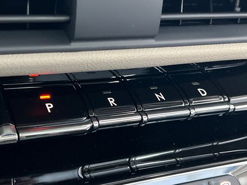 New 2025 Lincoln Corsair Grand Touring w/ Equipment Group 301A image 20