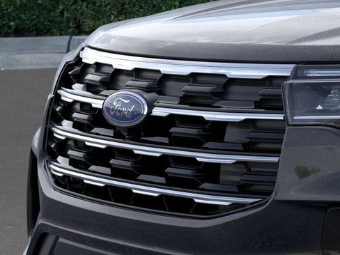 New 2026 Ford Explorer Active w/ Active Comfort Package RWD image 17
