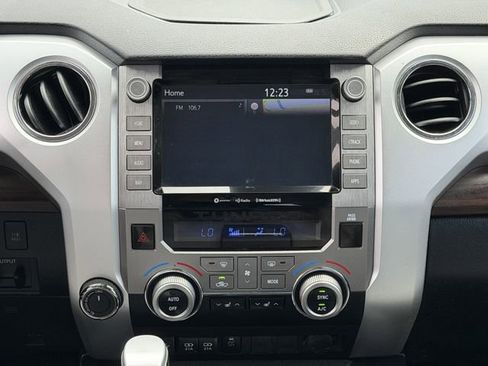 Used 2020 Toyota Tundra Limited image 18