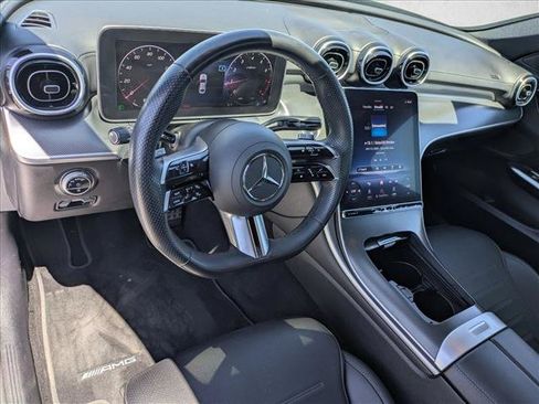 Used 2023 Mercedes-Benz C 300 Sedan image 10