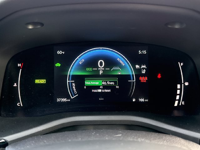 Used 2025 Toyota Camry SE FWD image 18