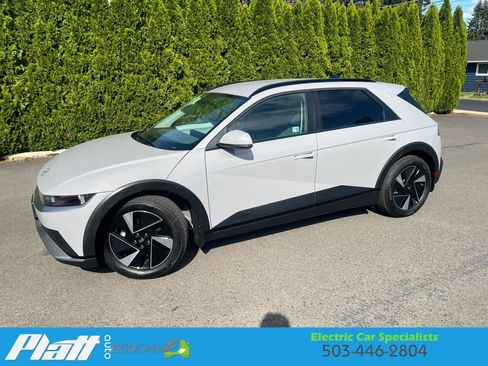 Used 2025 Hyundai Ioniq 5 SEL AWD/4WD image 4
