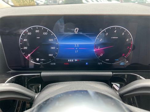 Used 2026 Mercedes-Benz GLA 250 4MATIC image 35