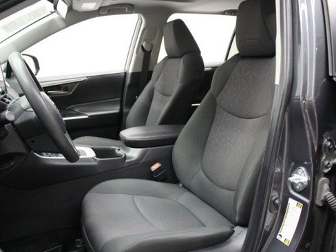 Used 2024 Toyota RAV4 XLE image 8