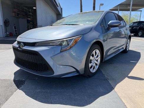 Used 2022 Toyota Corolla LE w/ Carpet Mat Package (TMS) FWD image 3