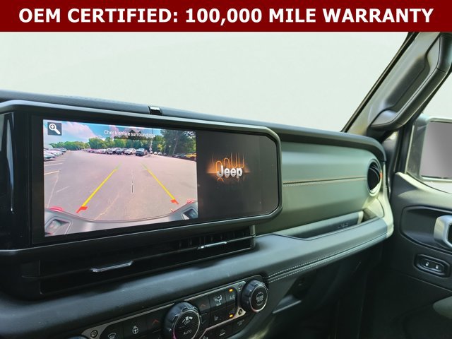 Certified 2024 Jeep Gladiator Mojave w/ Safety Group AWD/4WD image 38