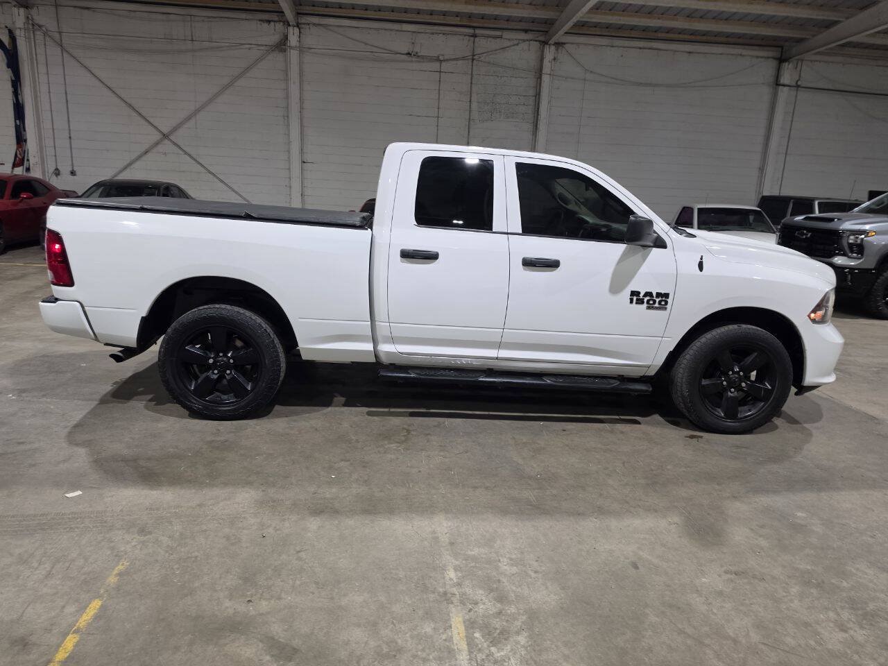 Used 2019 RAM 1500 Express w/ Express Value Package AWD/4WD image 15