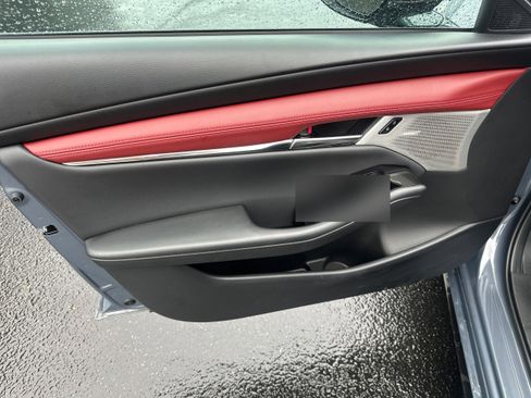 Certified 2025 MAZDA MAZDA3 Hatchback w/Premium Plus Pkg image 21