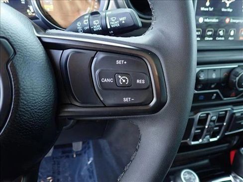 Used 2023 Jeep Wrangler Unlimited w/ Cold Weather Group AWD/4WD image 14